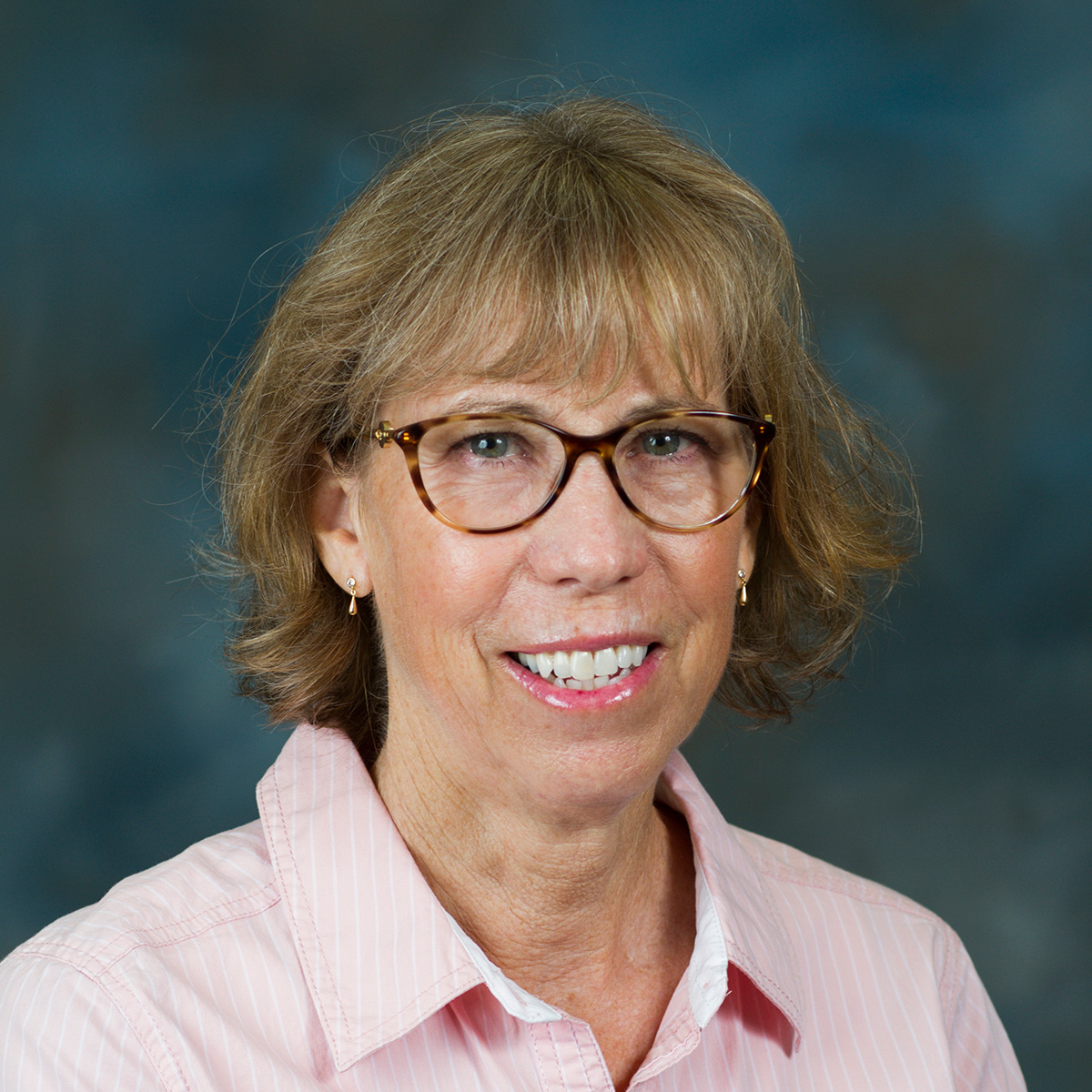 Faculty Member Dr. Gail Hansen