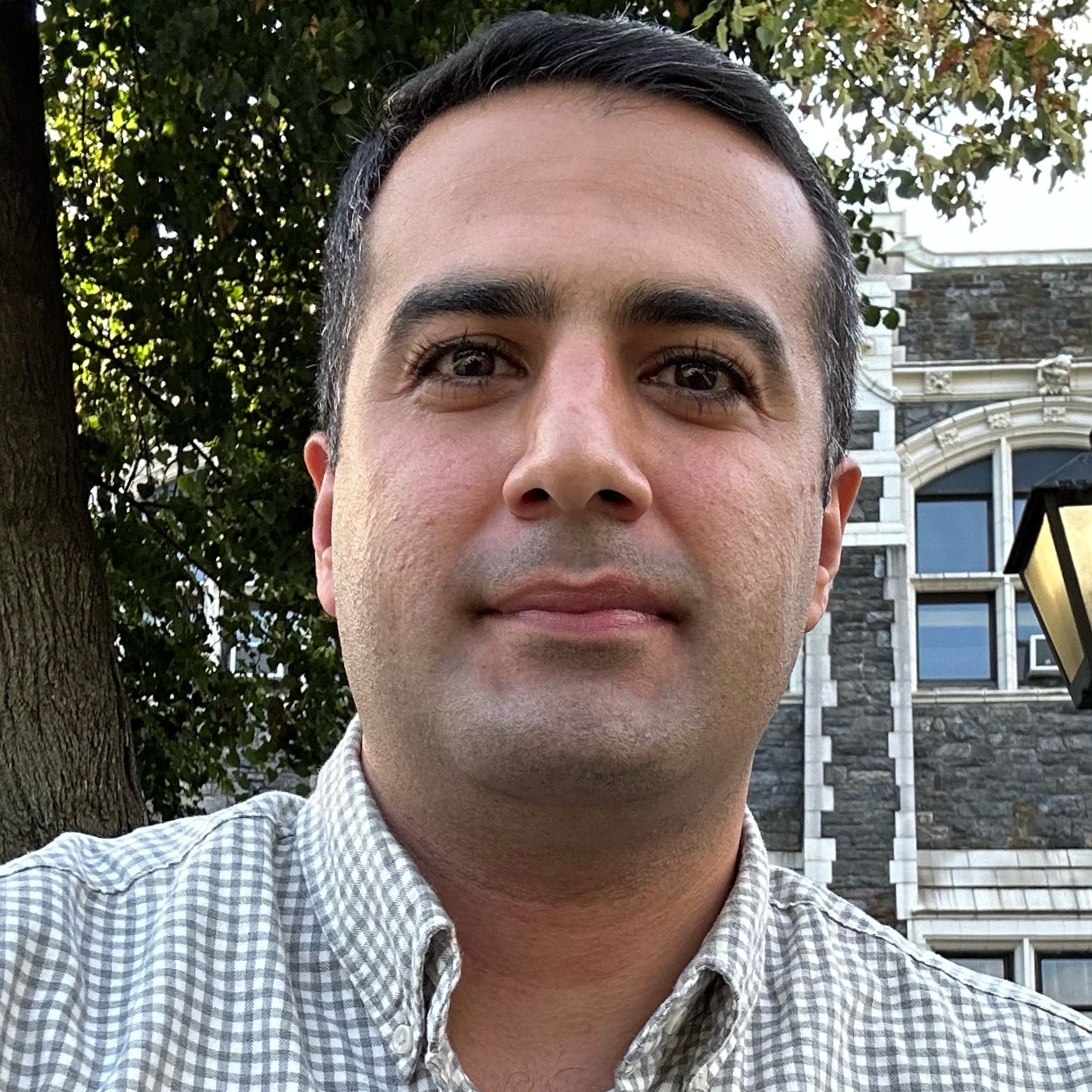 Faculty Member Dr. Nasser Najibi